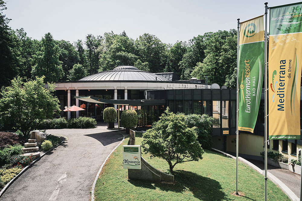 &copy;EurothermenResorts