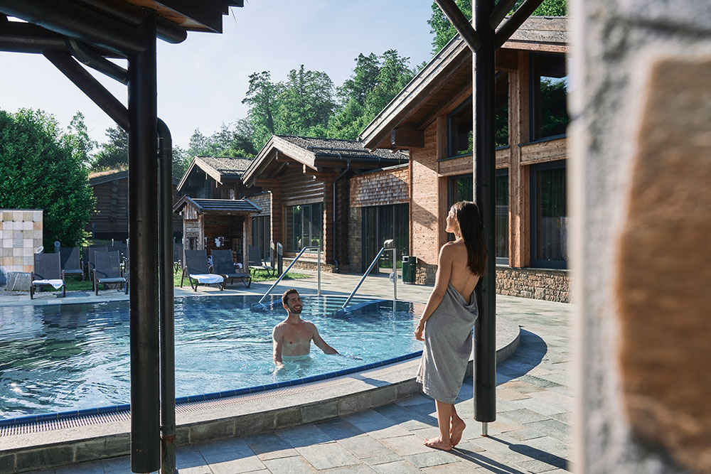 &copy;EurothermenResorts